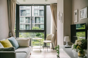 Cozy condo three minutes walk to Maya